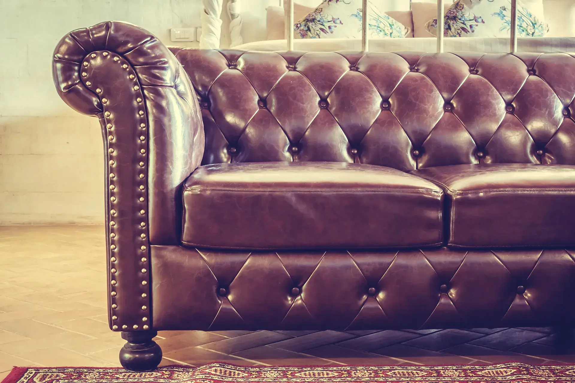 reupholstery-vs-buying-new