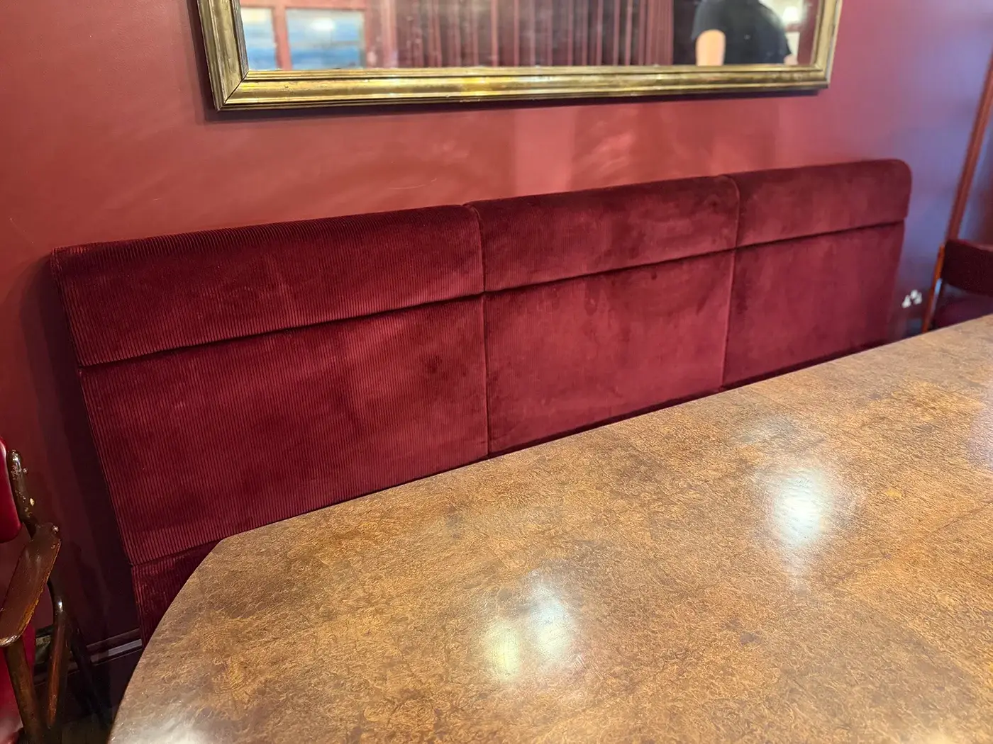 Salusbury Pub Banquette Seating 12