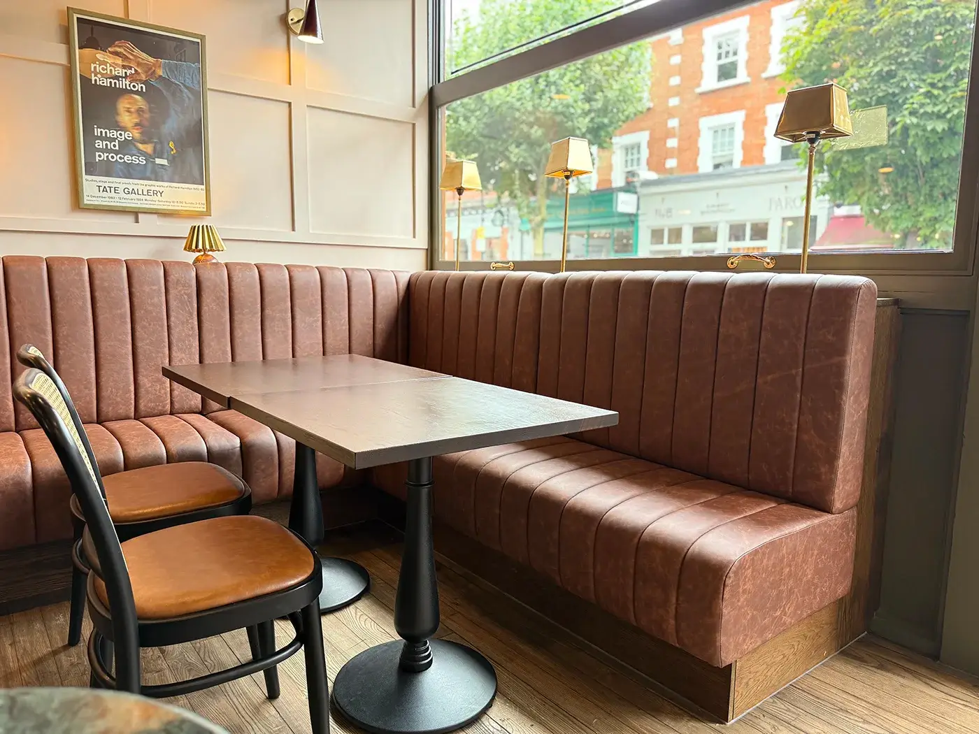 Salusbury Pub Banquette Seating 22