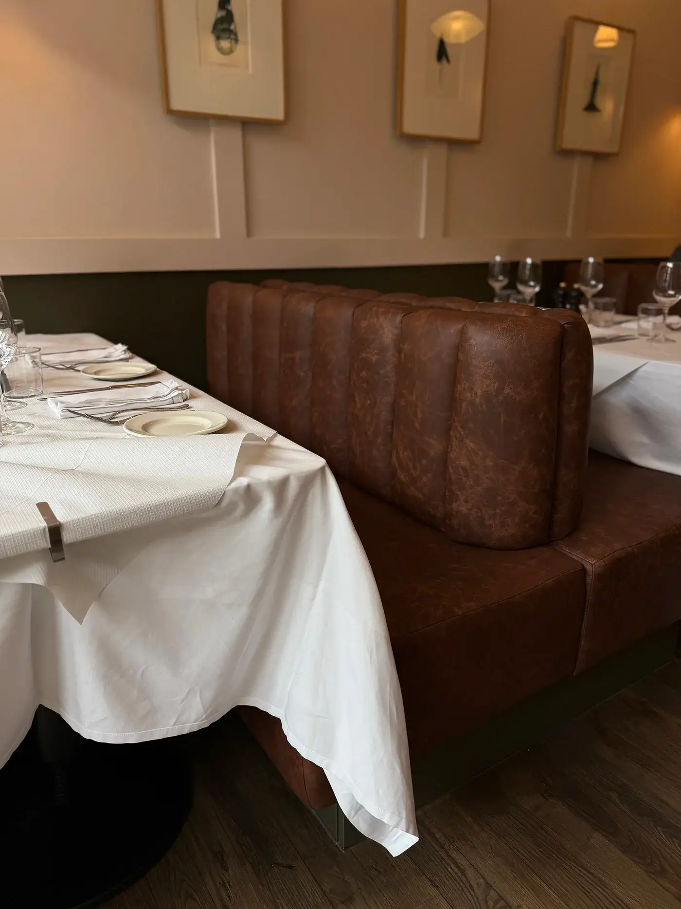 Salusbury Pub Banquette Seating 9