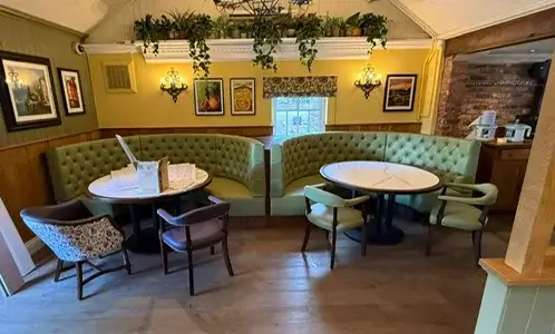 Bespoke New Banquettes Pesto Restaurants 7