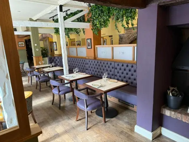 Bespoke New Banquettes Pesto Restaurants 2